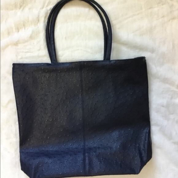 Neiman Marcus Handbags - Neiman Marcus Tote Bag